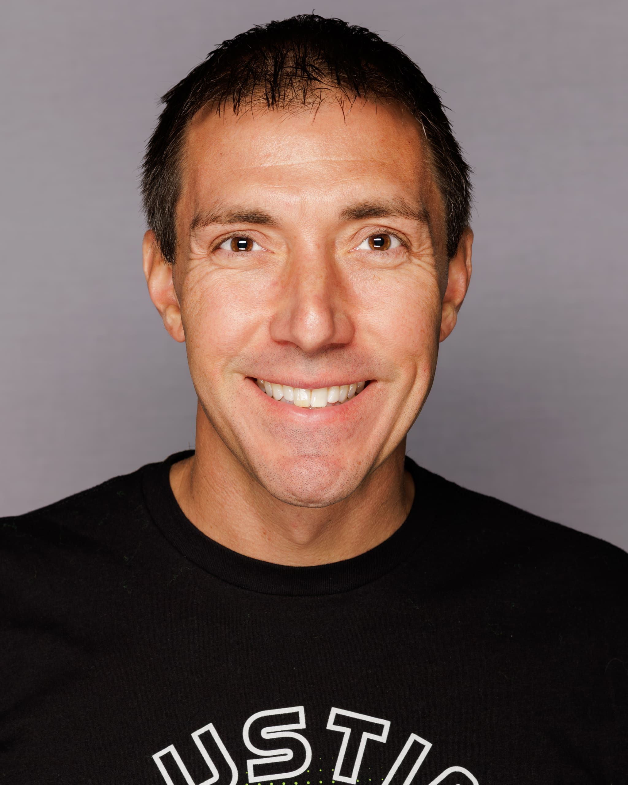 COACH ERIK